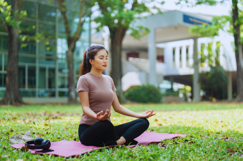 The Mental Health Benefits of Yoga — Healing Anxiety, Stress & Emotional Imbalance Naturally